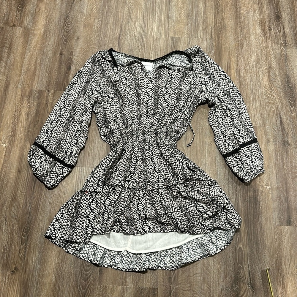Skylar + Madison Women’s Tunic - Size Small